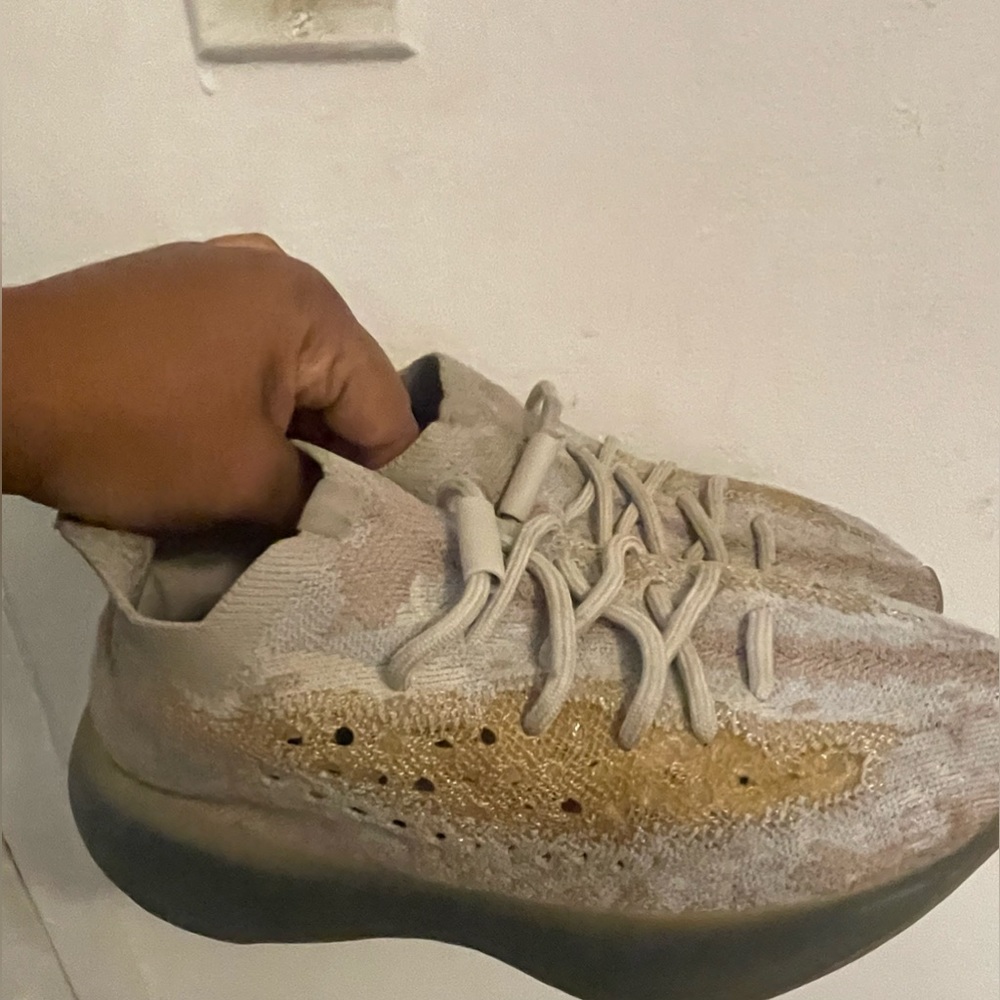 Yeezy boost 380